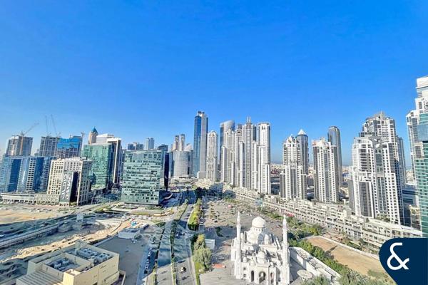 Large One Bedroom | Furnished | High Floor